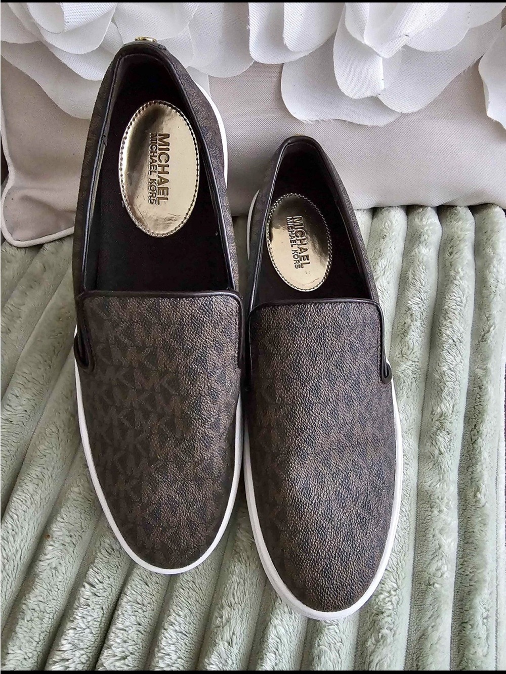 Michael Kors Ladies Signature Slip-On Sneakers